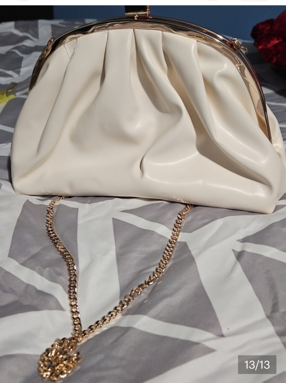 Badgley Mischka Elegant Cream Frame-Top Chain Shoulder Bag